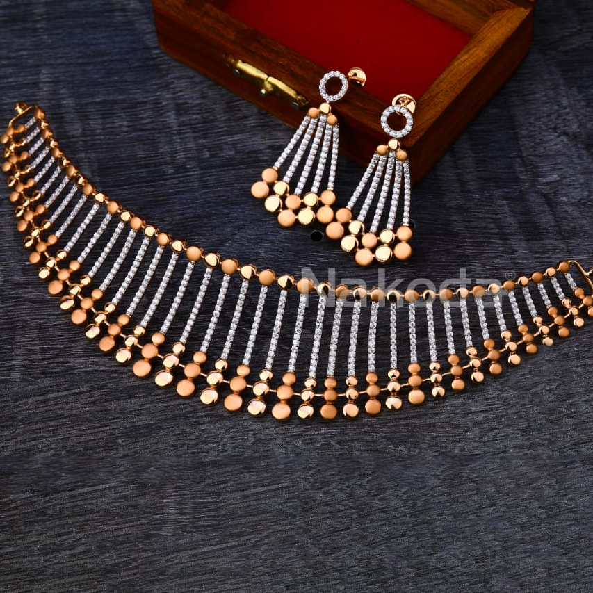 18KT Rose Gold Ladies Exclusive Necklace Set RN377