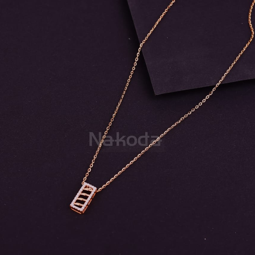 18KT Rose Gold Hallmark Stylish Tanmaniya RTM473