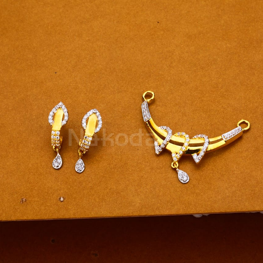 22KT Hallmark Ladies Gorgeous Mangalsutra Pendant Set MP468