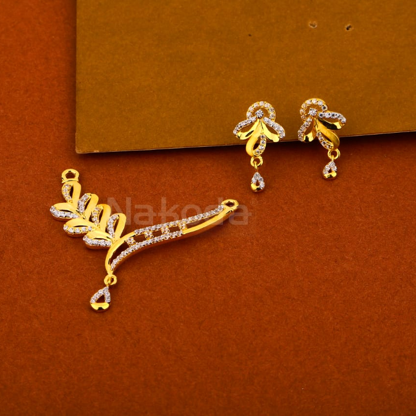 916 Hallmark Ladies Fancy Mangalsutra Pendant Set MP479