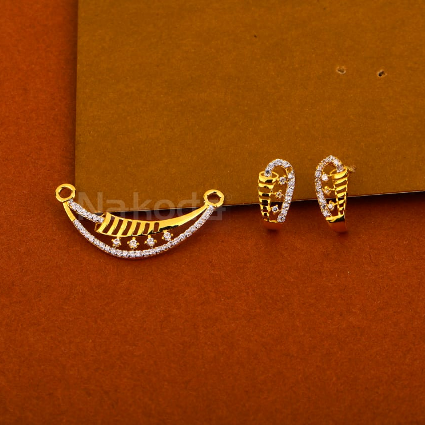 916 Hallmark Ladies Delicate Mangalsutra Pendant Set MP476