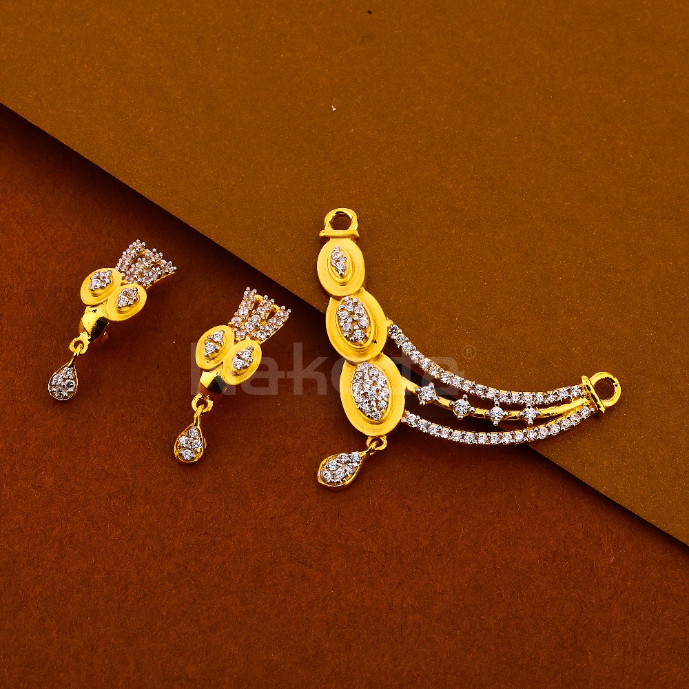 22CT Gold Women's Exclusive  Hallmark Mangalsutra Pendant Set MP434