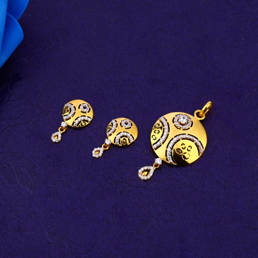 18KT Gold Hallmark Delicate Ladies Fancy Pendant Set FPS346