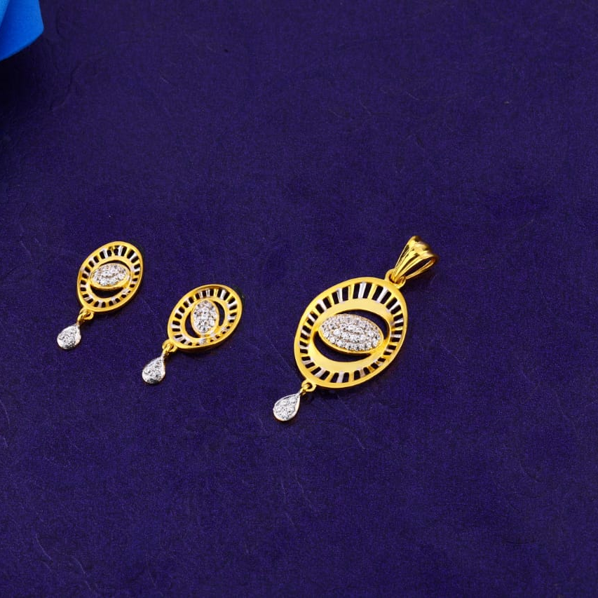916 Gold Ladies Exclusive Fancy Pendant Set FPS364