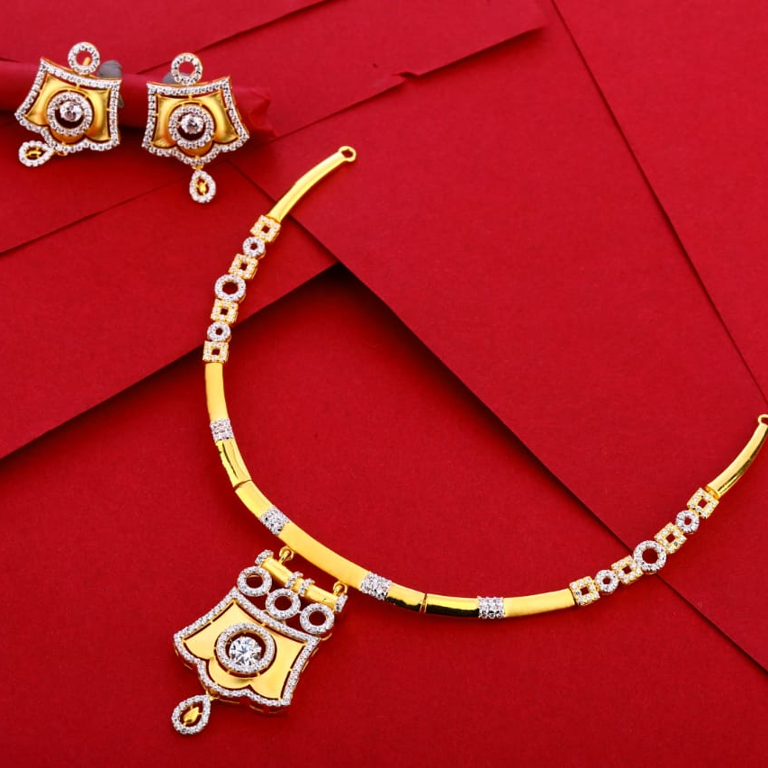 916 Gold Hallmark Ladies Necklace Set LN267