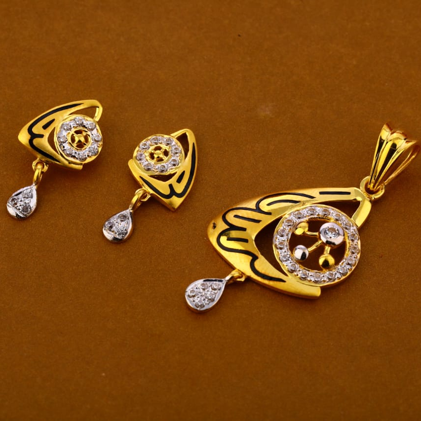 916 Gold CZ Hallmark Fancy Ladies Pendant Set FPS309