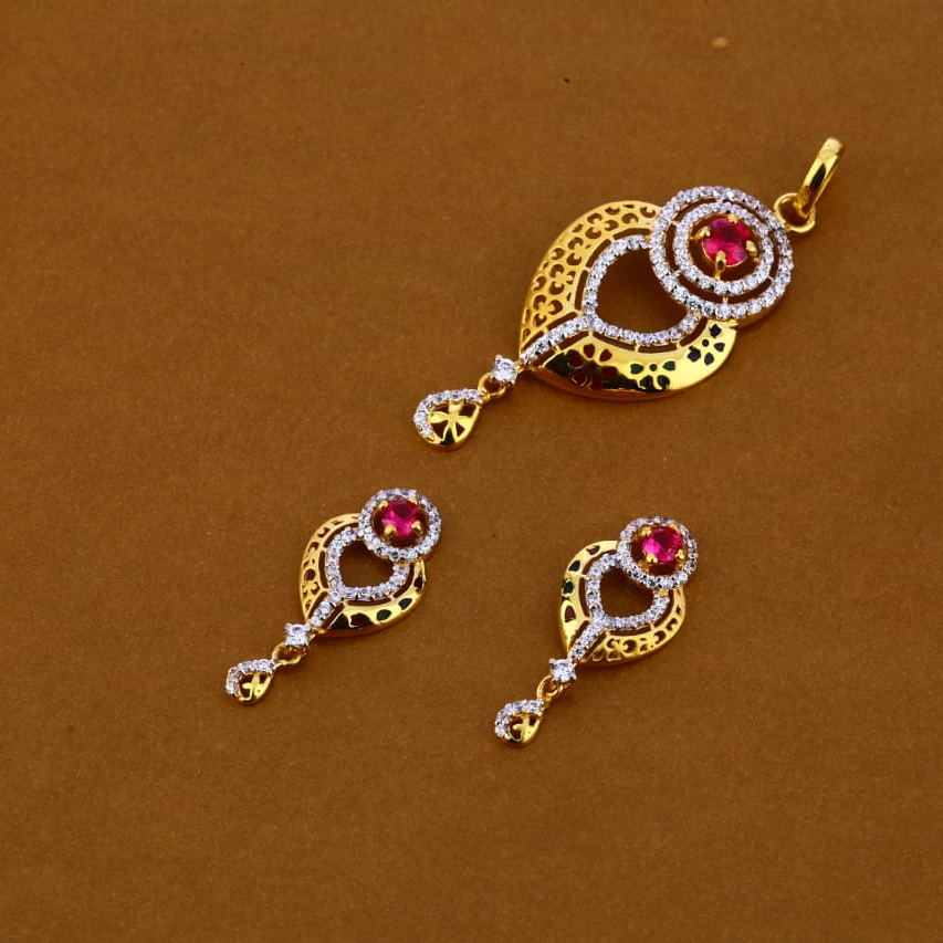 916 Gold Hallmark Gorgeous Ladies Pendant Set FPS224