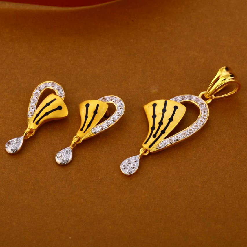 22KT Gold CZ Exclusive Ladies Pendant Set FPS272