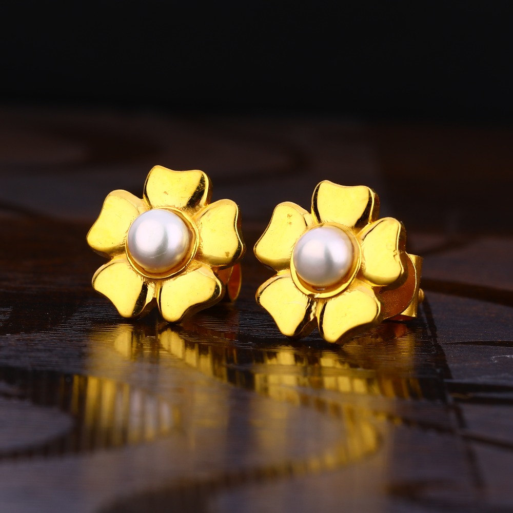 22KT Gold Ladies designer Solitaire Earring LSE218
