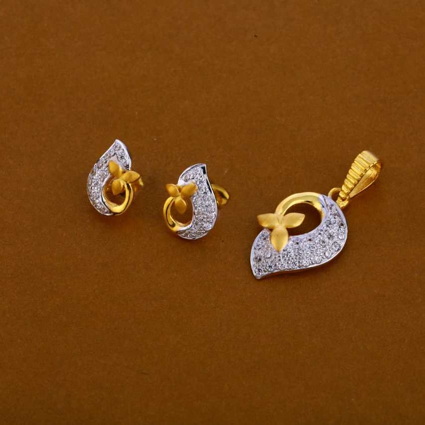 916 Gold CZ Hallmark Exclusive Ladies Pendant Set FPS250