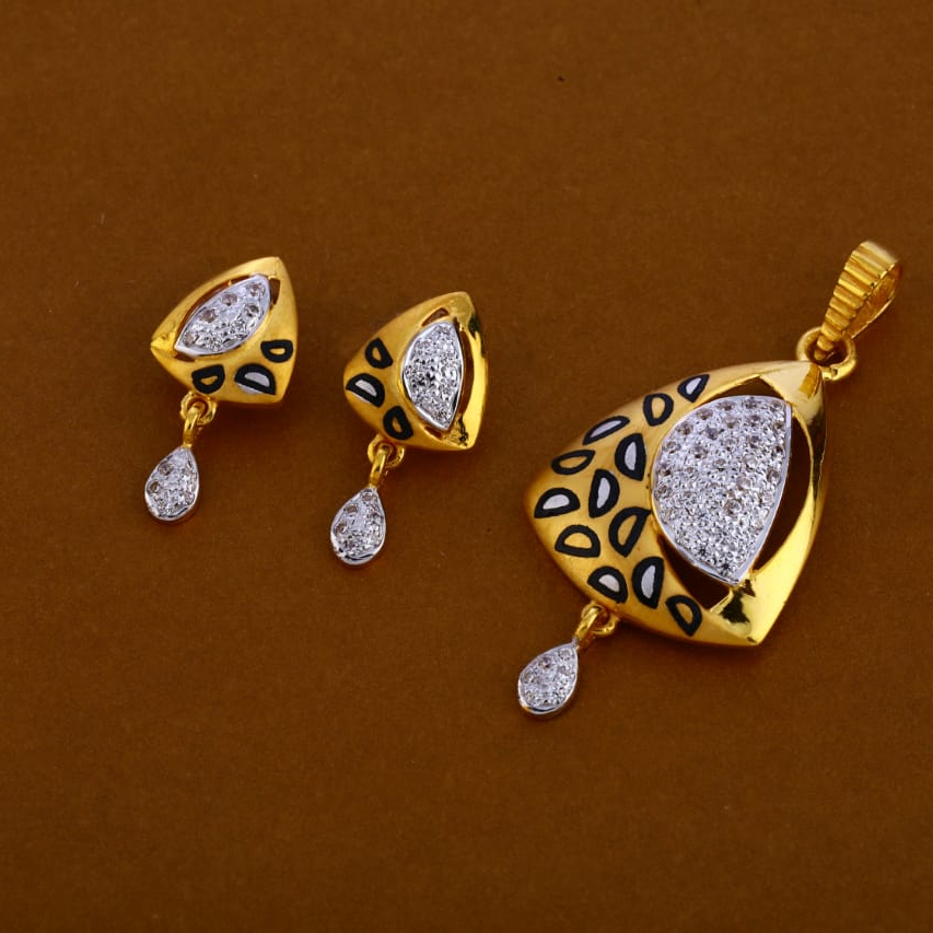 916 Gold CZ Fancy Ladies Pendant Set FPS268
