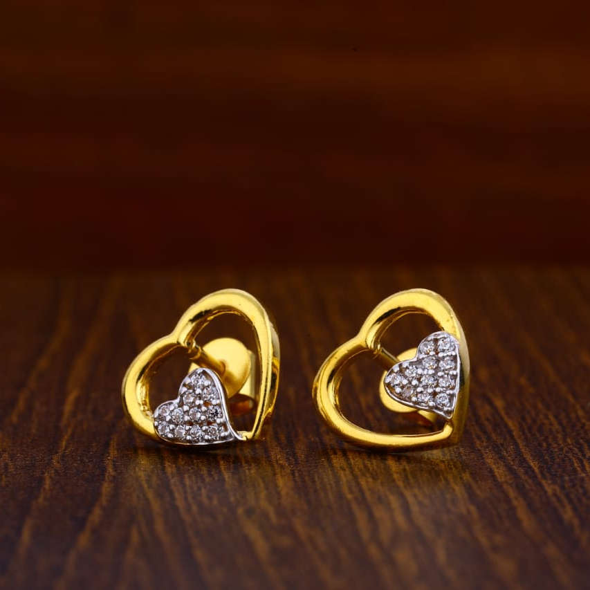 916 Gold CZ Hallmark Classic Ladies Tops Earrings LTE38