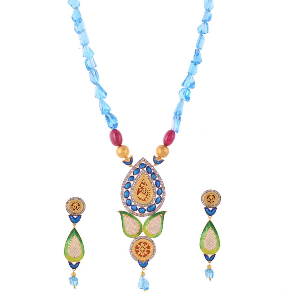 BLUE TOPAZ  WITH SOZO  SET