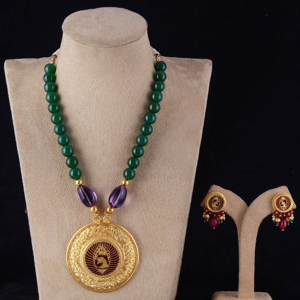 Nakshi Fusion Unique Moti Necklace Set