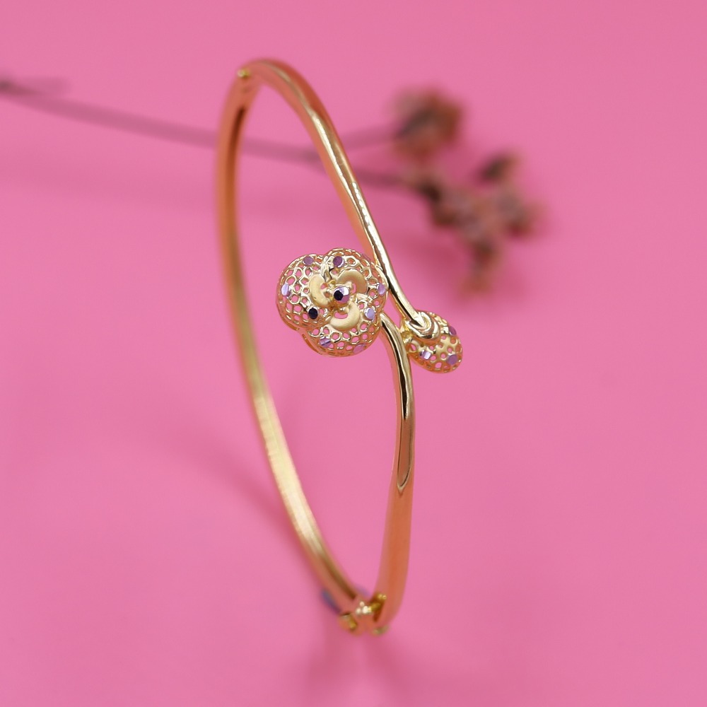 Rose flower bracelet