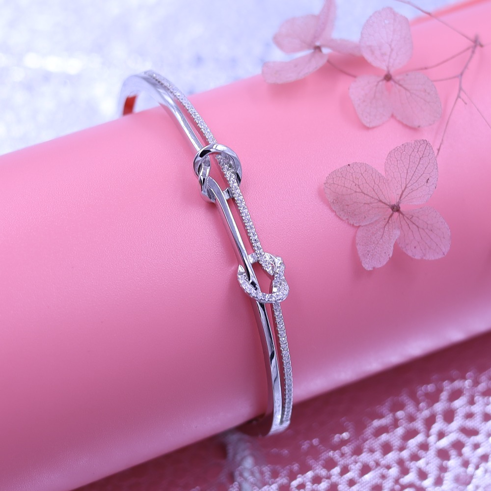 fancy tie diamond bracelet