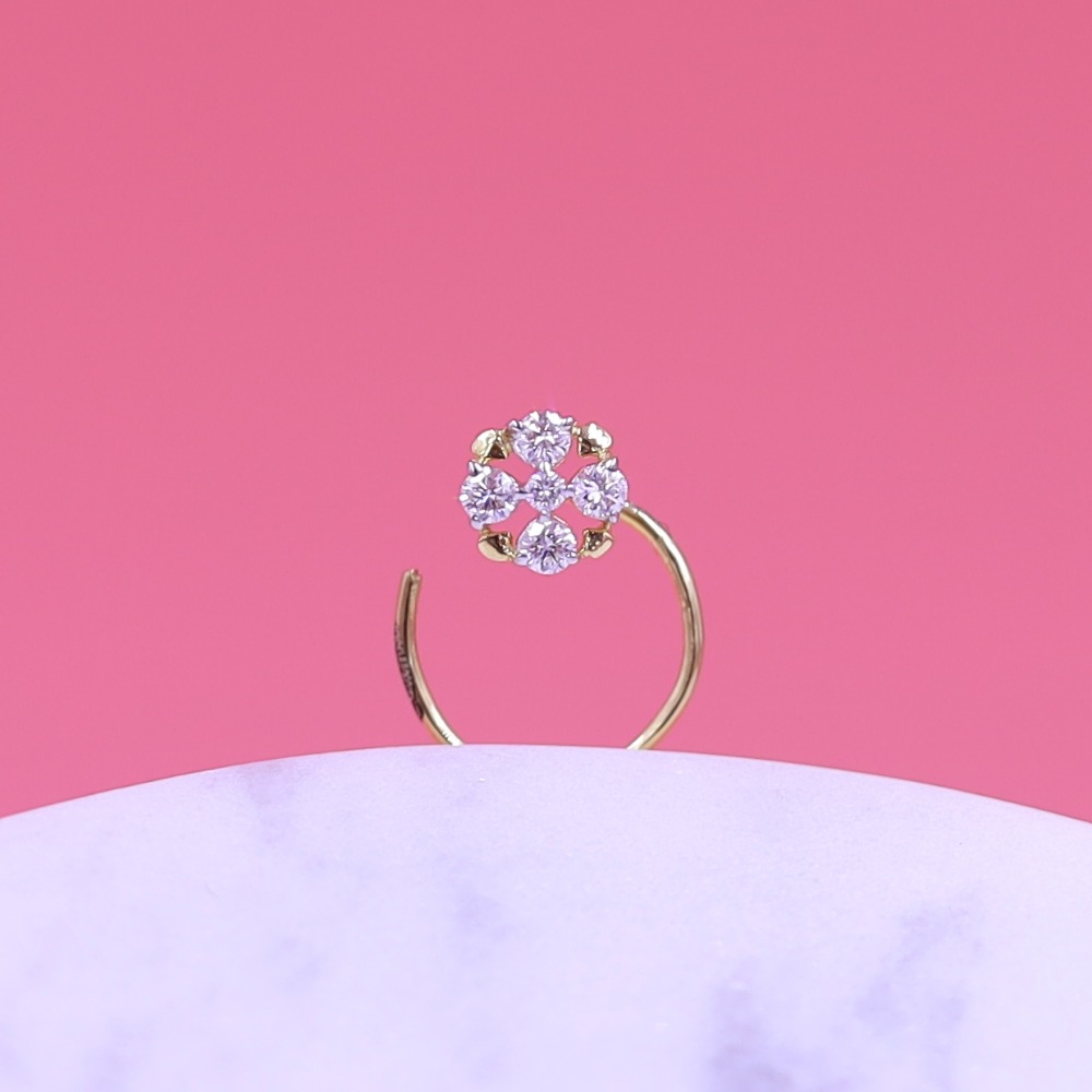 Round shape five diamond nosepin