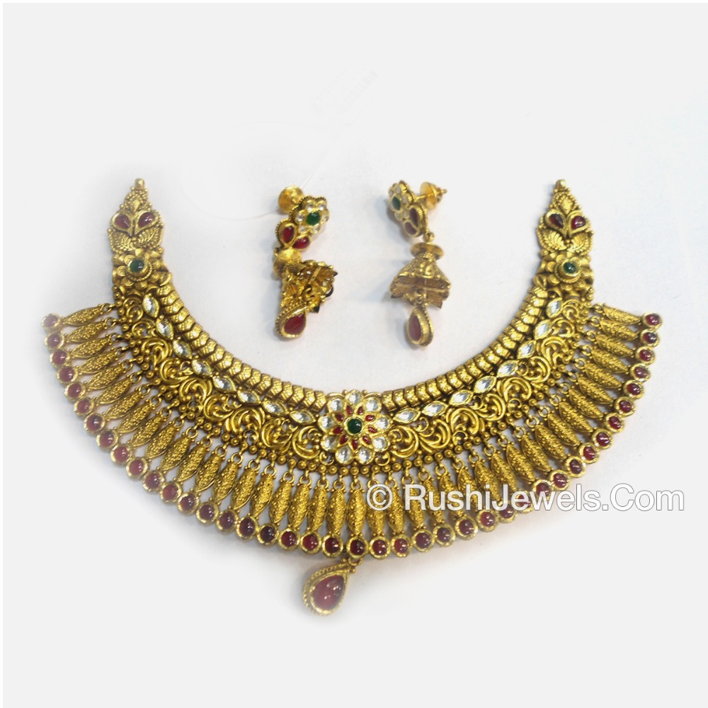 916 antique gold bridal choker necklace and earring set designs