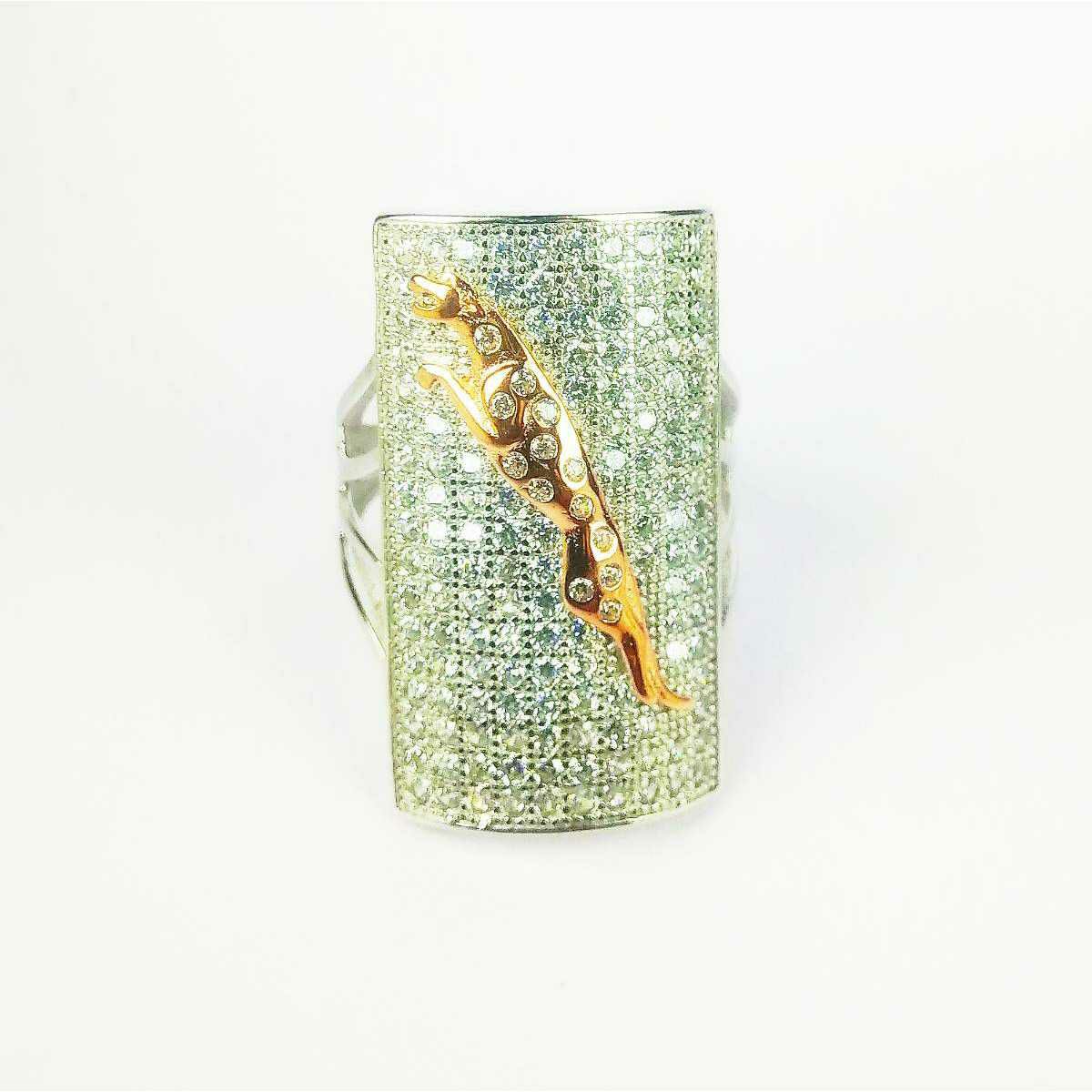 Fancy 925 Silver Gents Ring With Golden Jaguar