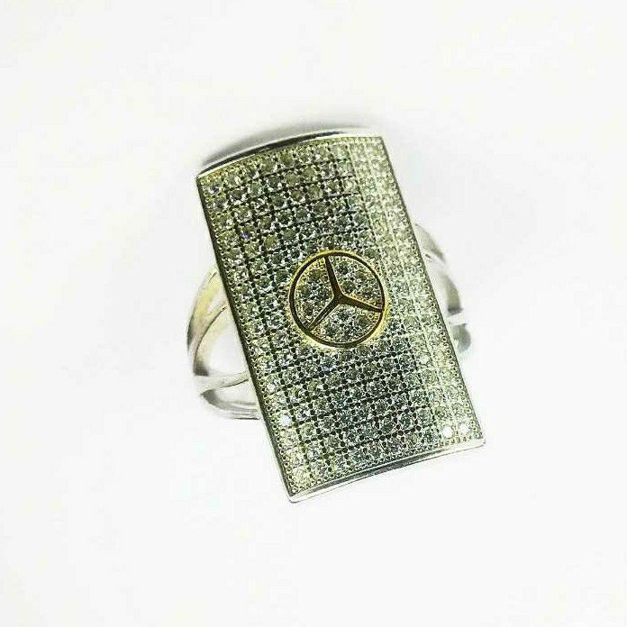 Fancy 925 Silver Ladies Ring With Mercedes