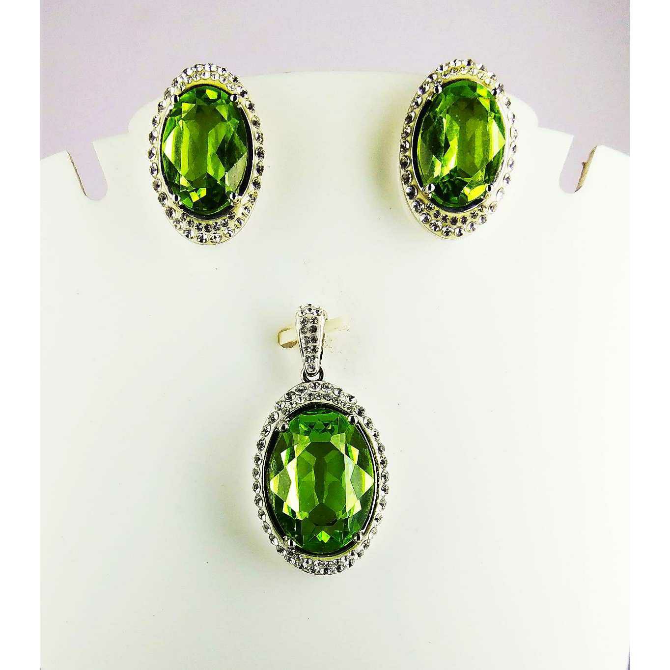 Green Stoned 925 Silver Pe925 Silver Pendant Set