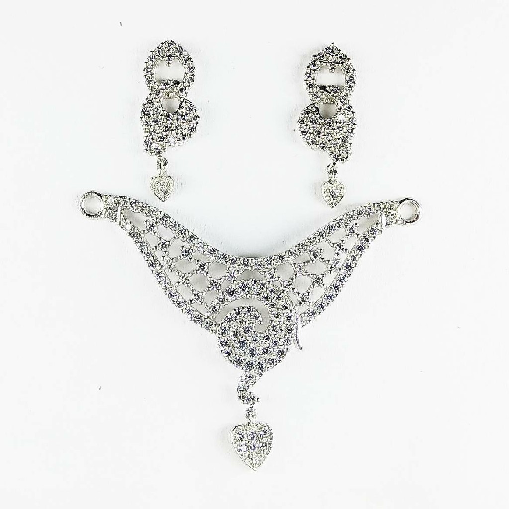 fine stoned 925 silver mangalsutra pendant