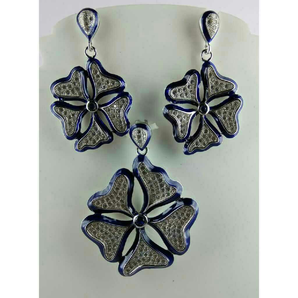 925 Sliver Attractive  Pendant Set