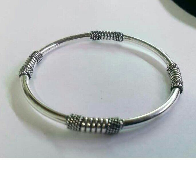 925 Silver Flexible Ladies Bracelet