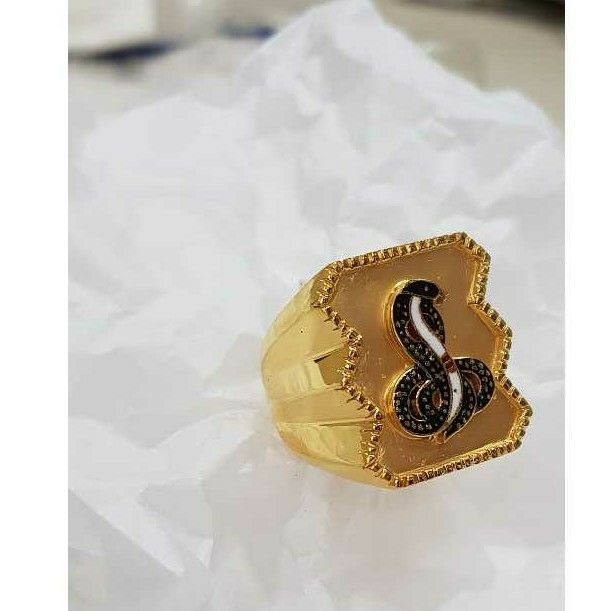 916 Classic Gents Gold Ring