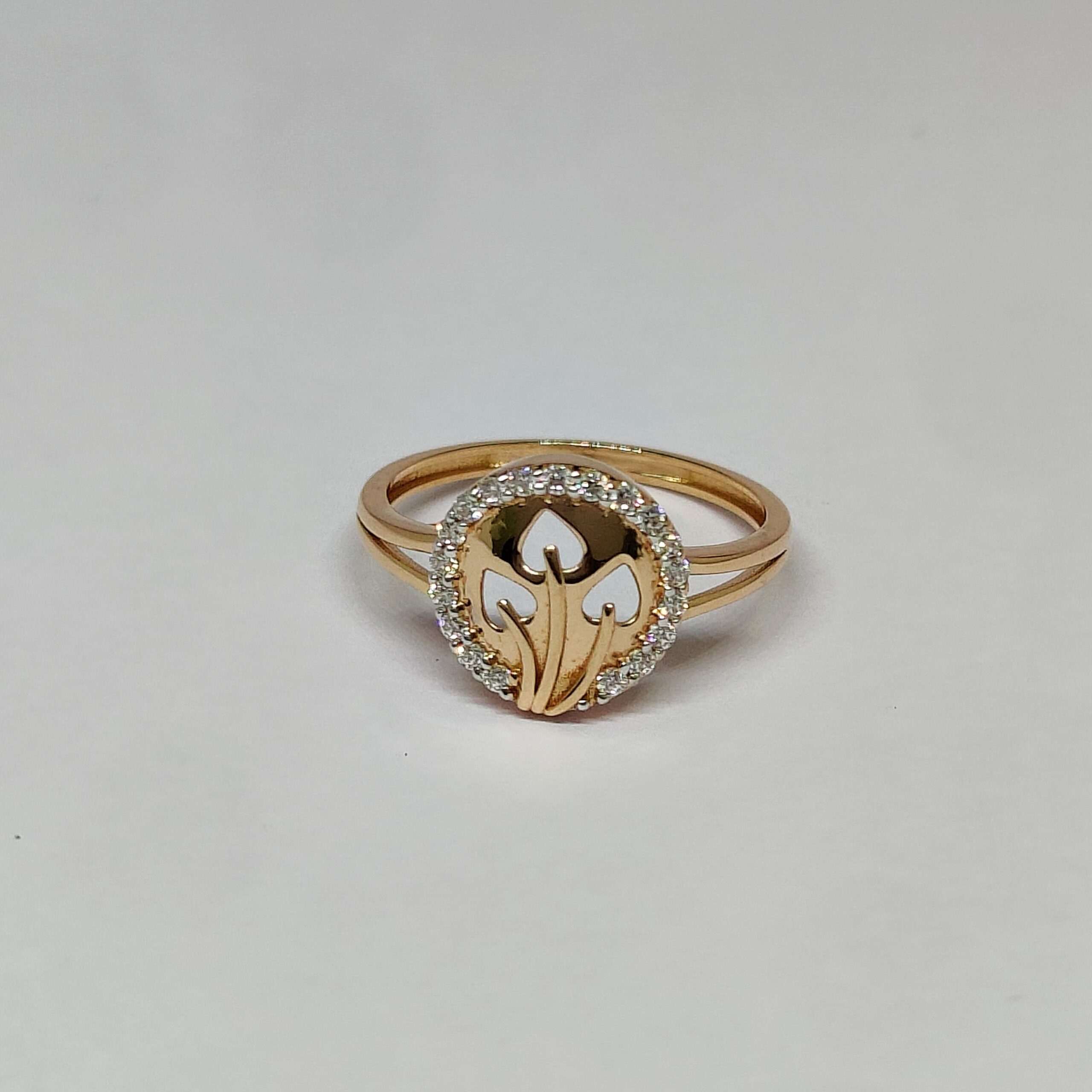 18KT Rose Gold Fancy Ring KOR01