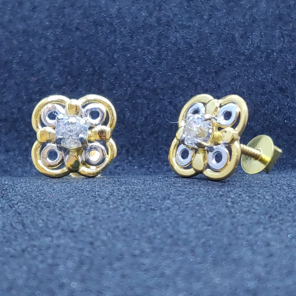 18 CT GOLD BACHACHA BUTTI