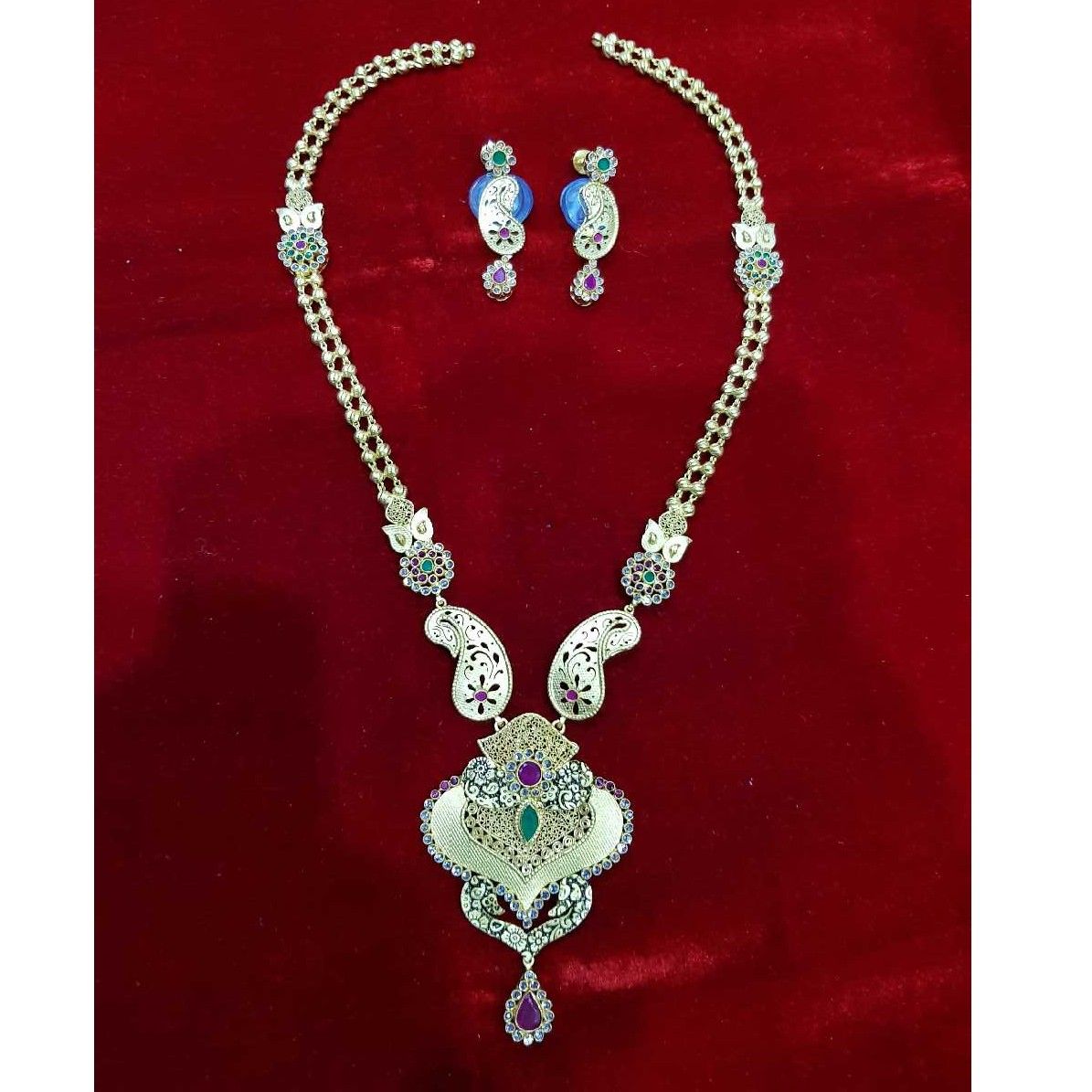 22K / 916 Gold Indian Special Antique Set