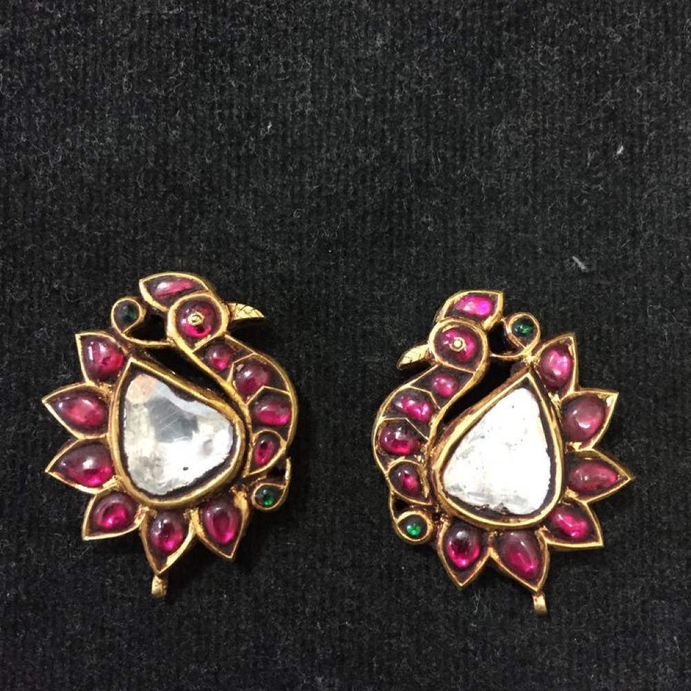 22K Gold With Kundan Earring