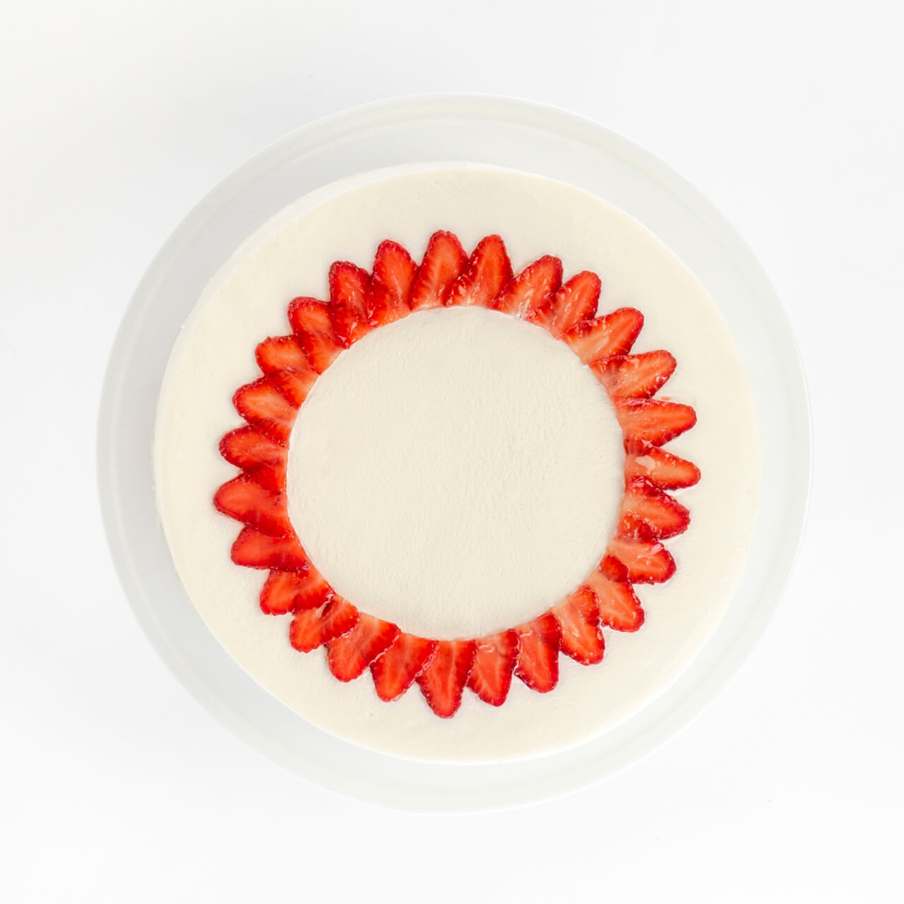 Strawberry Shortcake 9 Inches Lady M