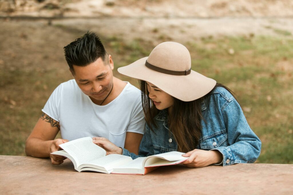 Much like every other community-oriented activity, online book clubs also offer members the opportunity to make friends.