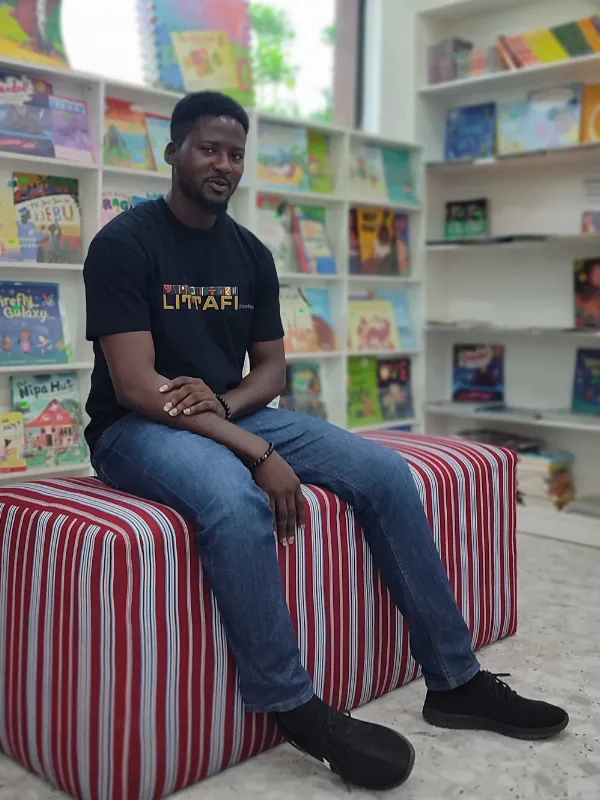 Akinwale (1)
