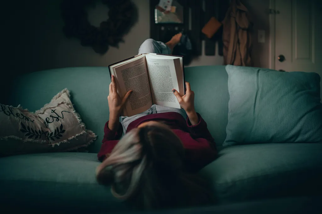 Feel Free to DNF Books That Don't Meet Your Expectations