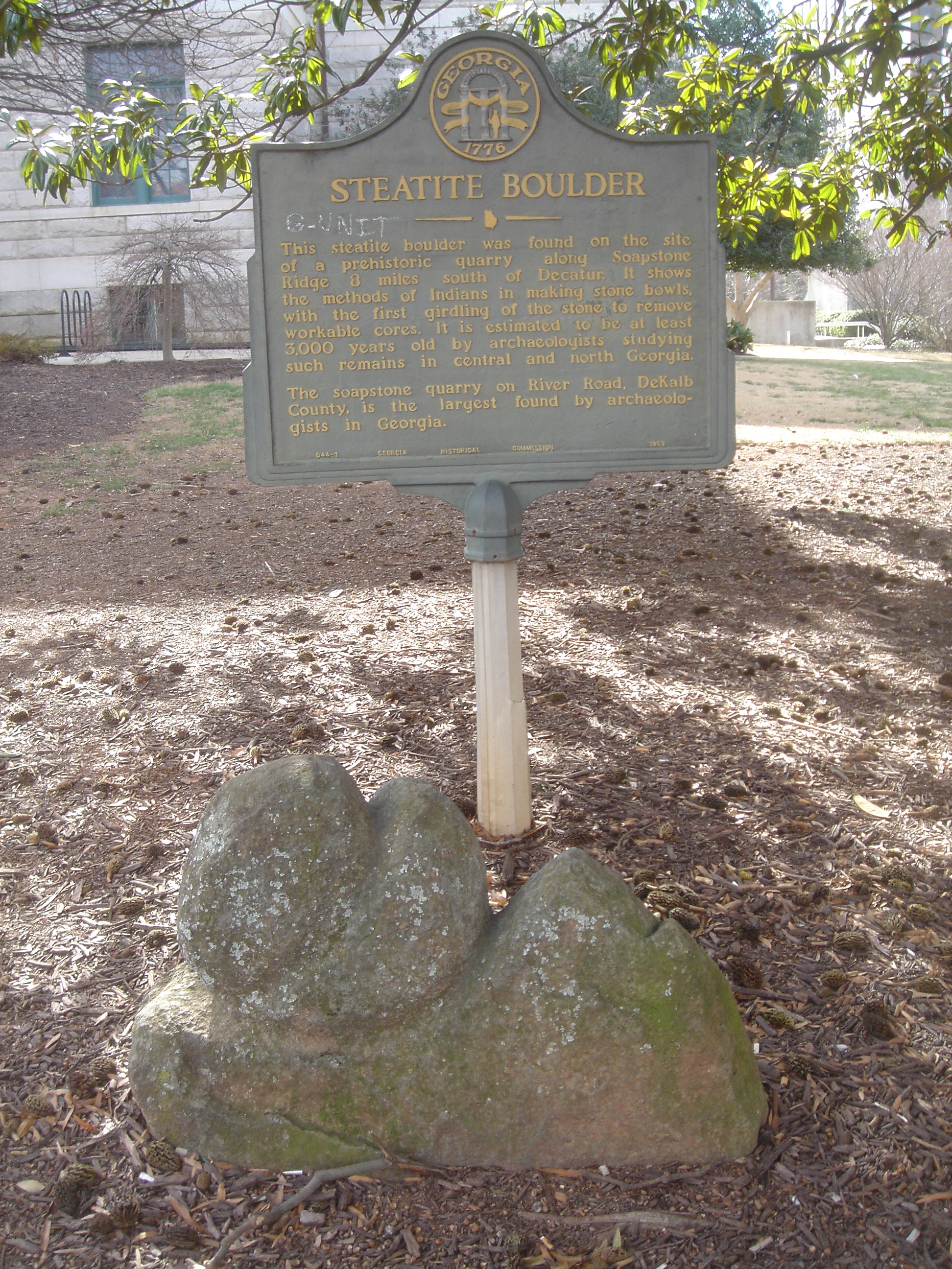 Steatite-boulder-ghm-044-1-2677