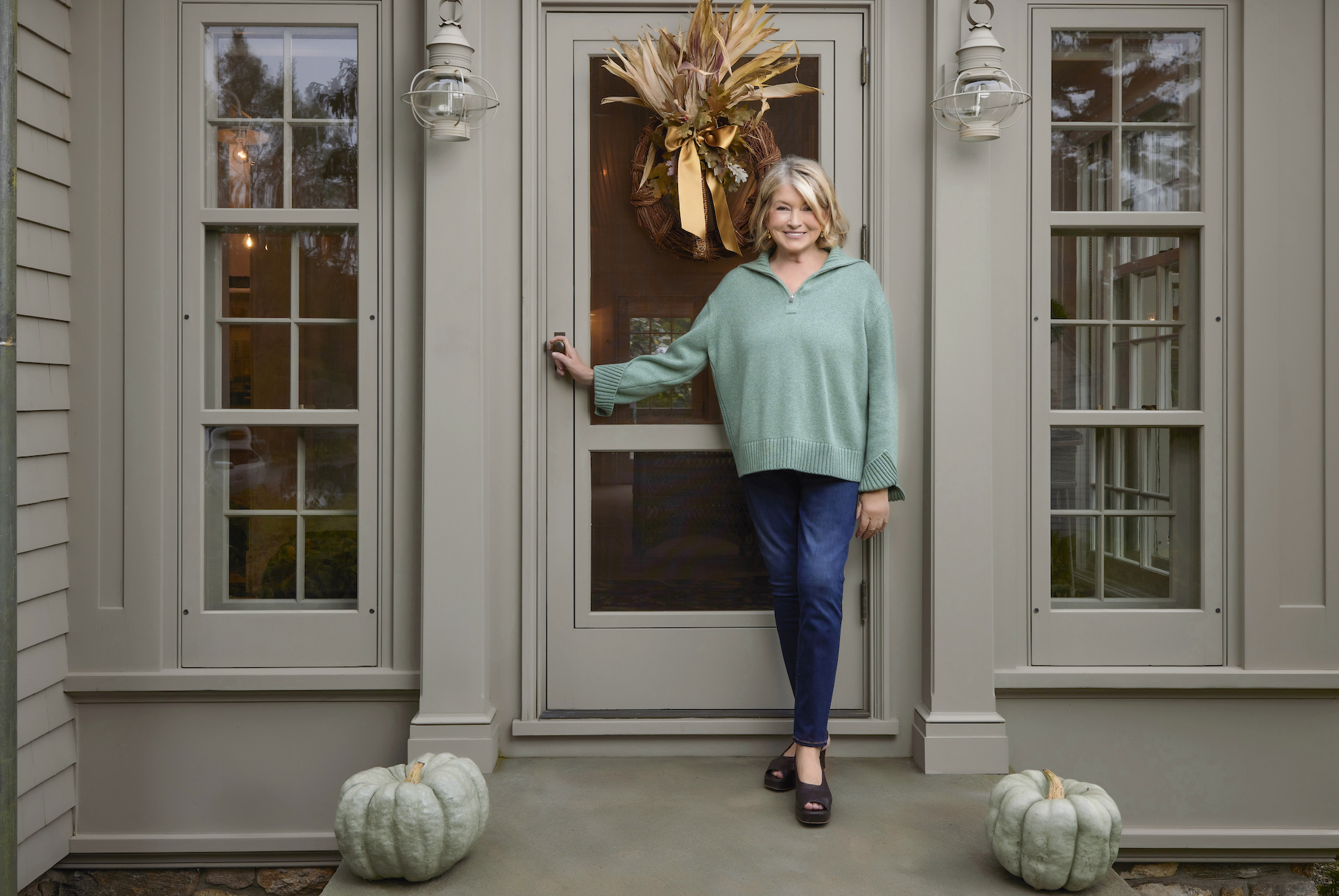 Booking.com x martha stewart's thanksgiving inspired farm stay web