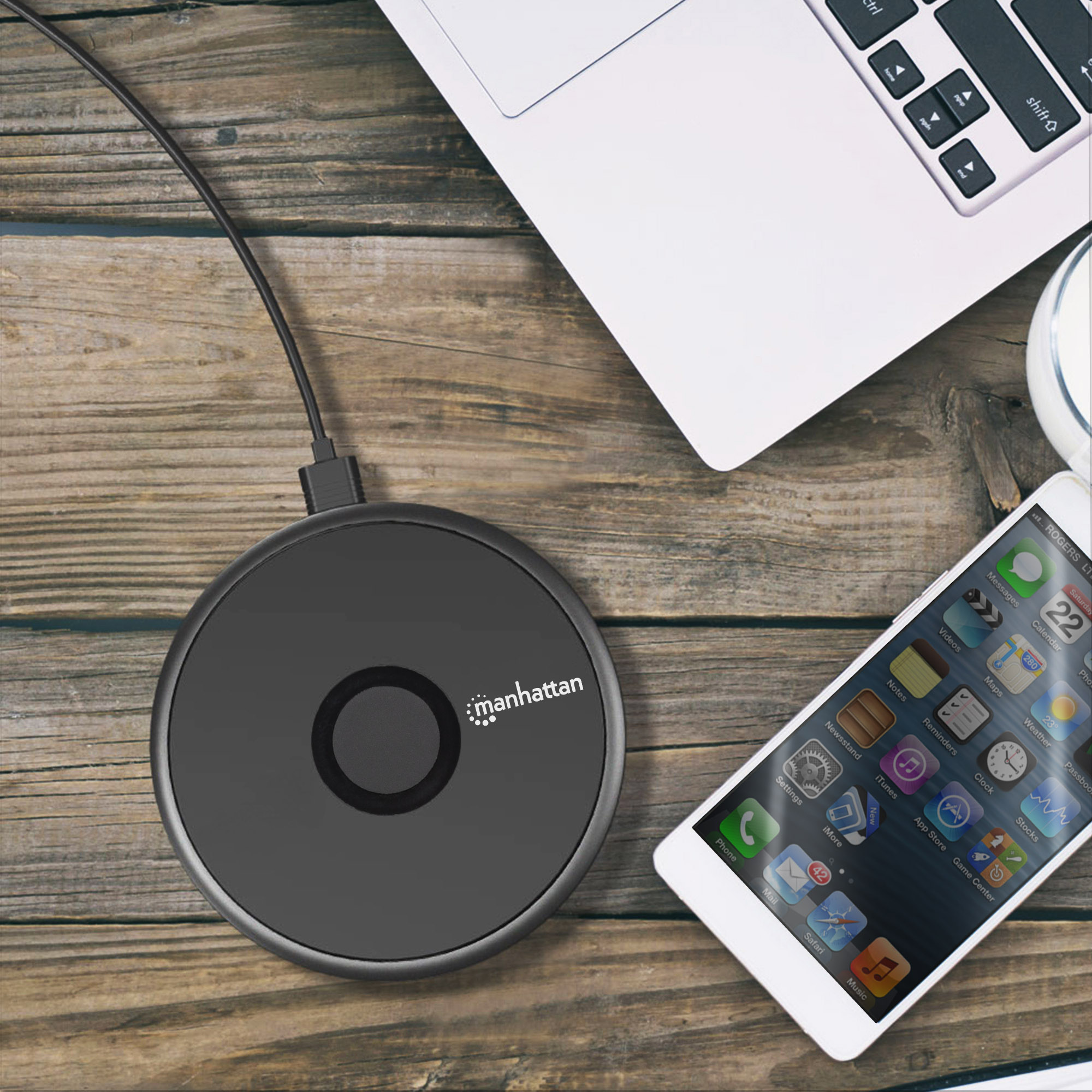 Manhattan FastWireless Charging Pad 10 W (102186)