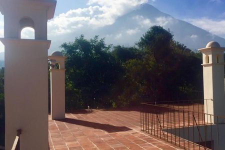 Casa en la Antigua en Condominio Hacienda del Encomendador San Miguel