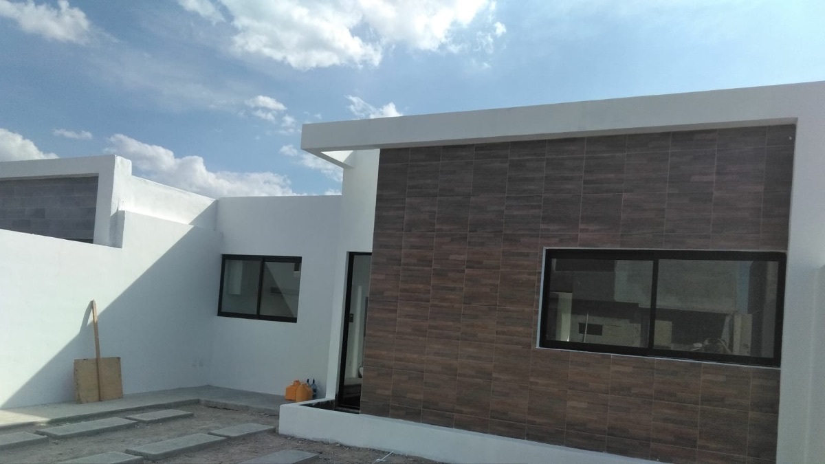 Renta De Casa Amueblada En Residencial La Gema Tlacote Queretaro