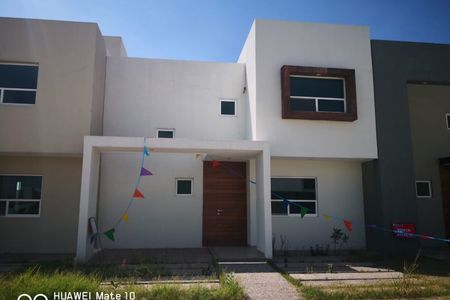 Real De Arboledas En Celaya Vivanuncios Casas Y Departamentos En Venta
