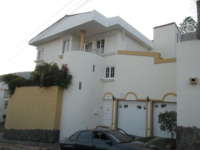 RESIDENCIAL ESCALON 2000, COL.ESCALON ZONA ESCUELA PANAMERICANA **mr020