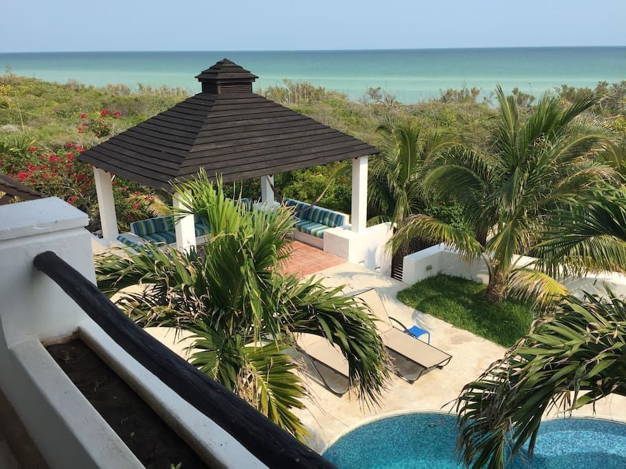 Beachfront rental in Sisal, Yucatan, 5 bedrooms