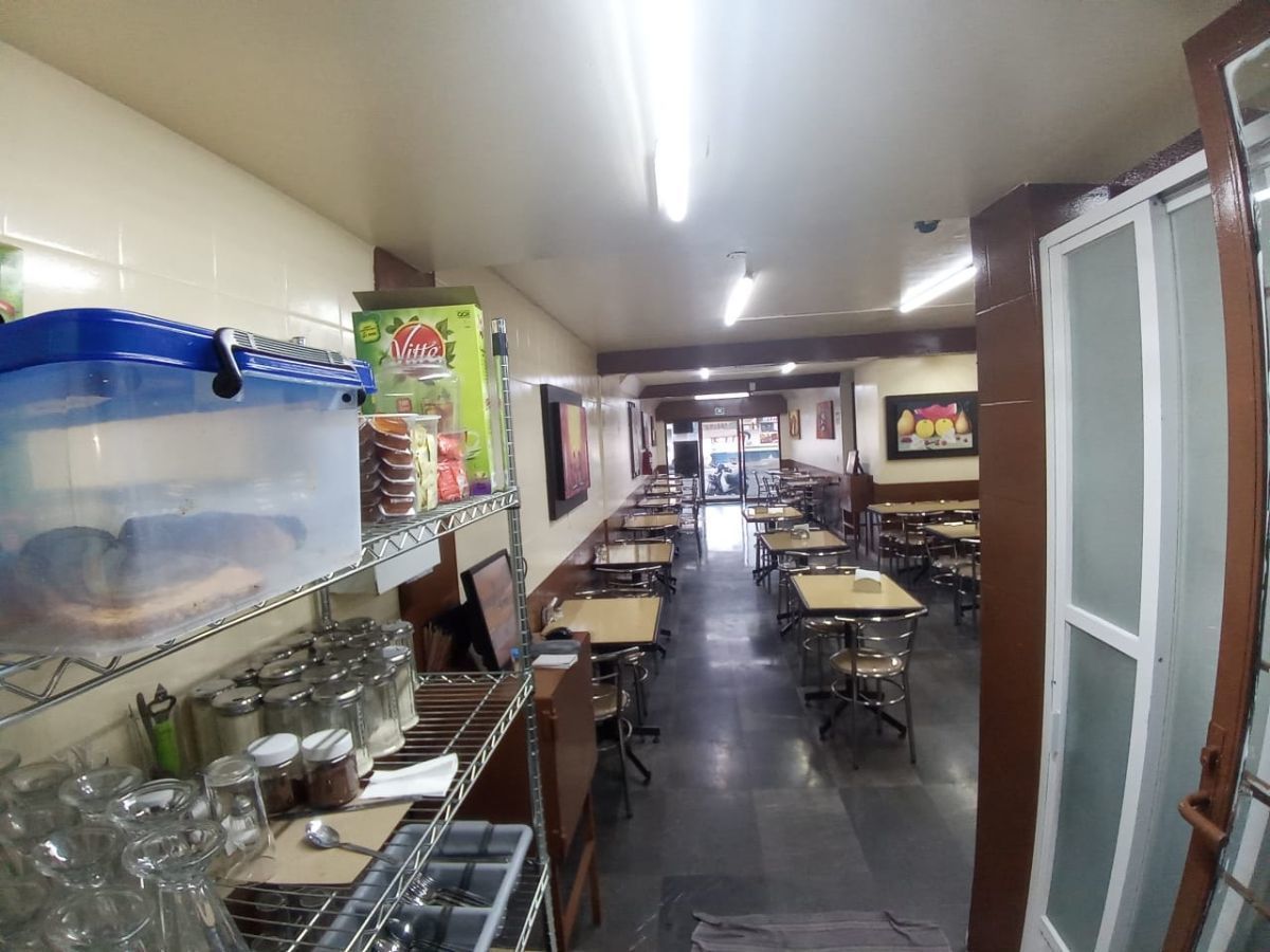 Renta local en Av Madero Pachuca cerca de refaccionarias
