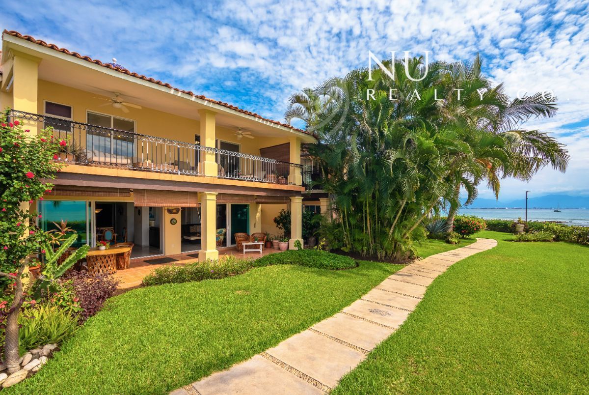 Punta Pelicanos Villa 15 oceanfront La Cruz de Huanacaxtle