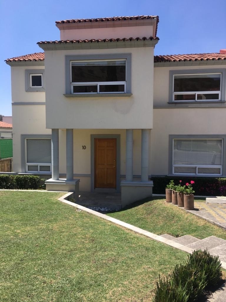 Hermosa Casa en Vista Esmeralda, amplia e iluminada, Conócela!!!!