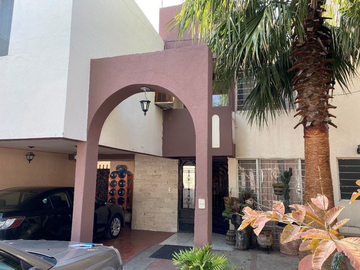 Casa en VENTA en la colonia Latinoamericana, Saltillo Coahuila,