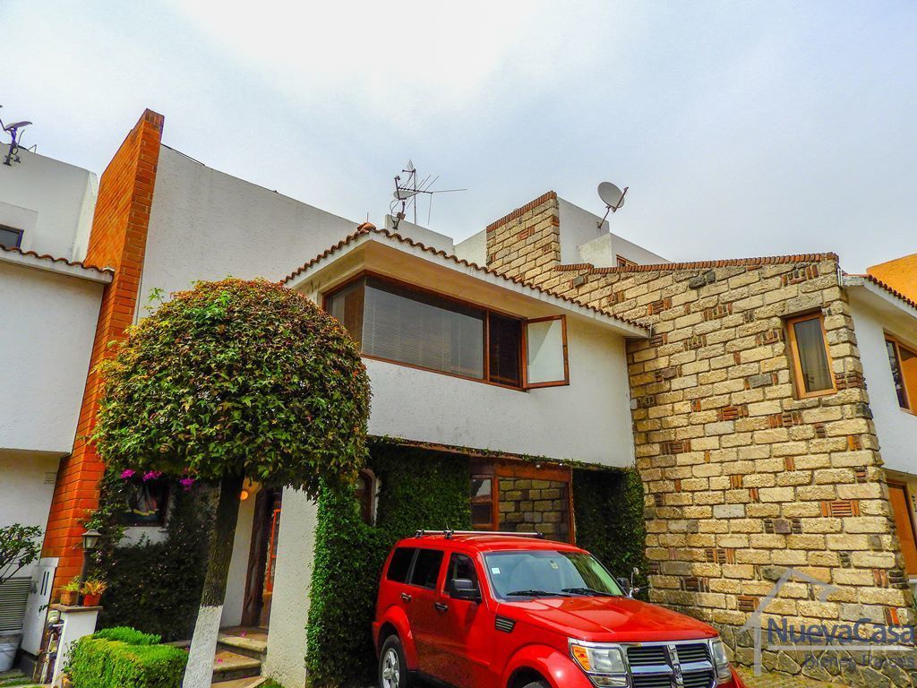 Cantera, Col. Sta Ursula Xitla. 260m2, 3 estacionamientos. A 5 min